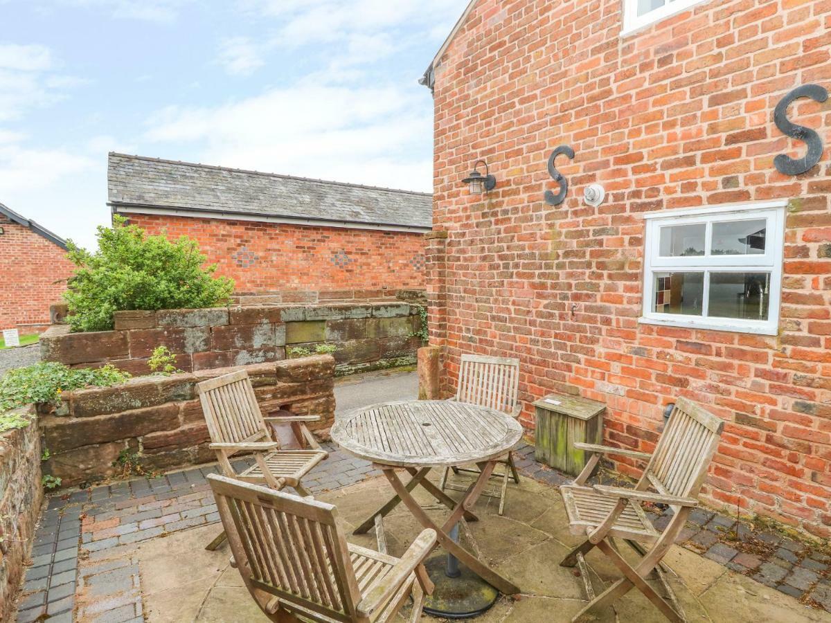 The Shippon Tarporley Exterior foto